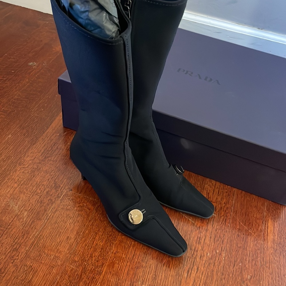 Prada Boots. - Picture 5 of 15